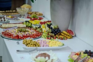 محطتا الفواكه والأجبان